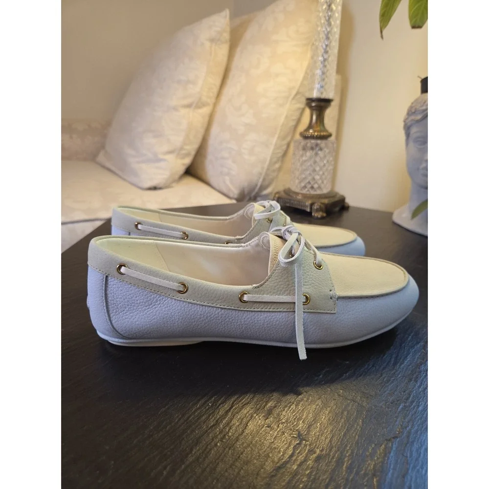 Cole Haan Wms Bayport Boat Shoes 2-Tone Leather Skyway & Vanilla Size 8.5M NEW!